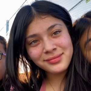 Meet your Posher, Kenia